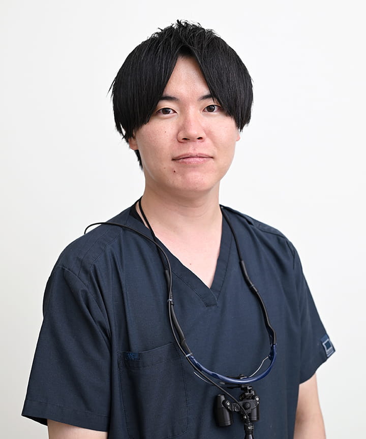 副院長　平沼 佳朗。長野県松本市女鳥羽の歯科・歯医者でインプラント治療なら平沼歯科医院へご相談を